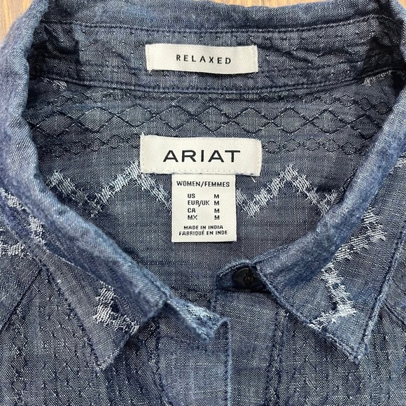 Women's Ariat Blue White Embroidered Western Long Sleeve Shirt Size M,‎ 0030 B 1 - Picture 7 of 12